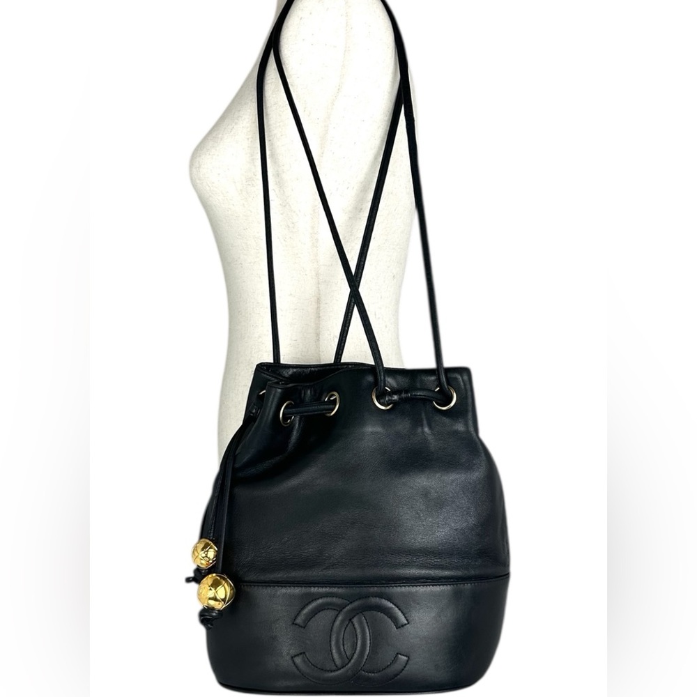❌SOLD ❌CHANEL CC LAMBSKIN LEATHER DRAWSTRING BAG - Picture 3 of 12